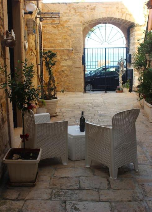 Hotel Rubini'S House à Giovinazzo Extérieur photo