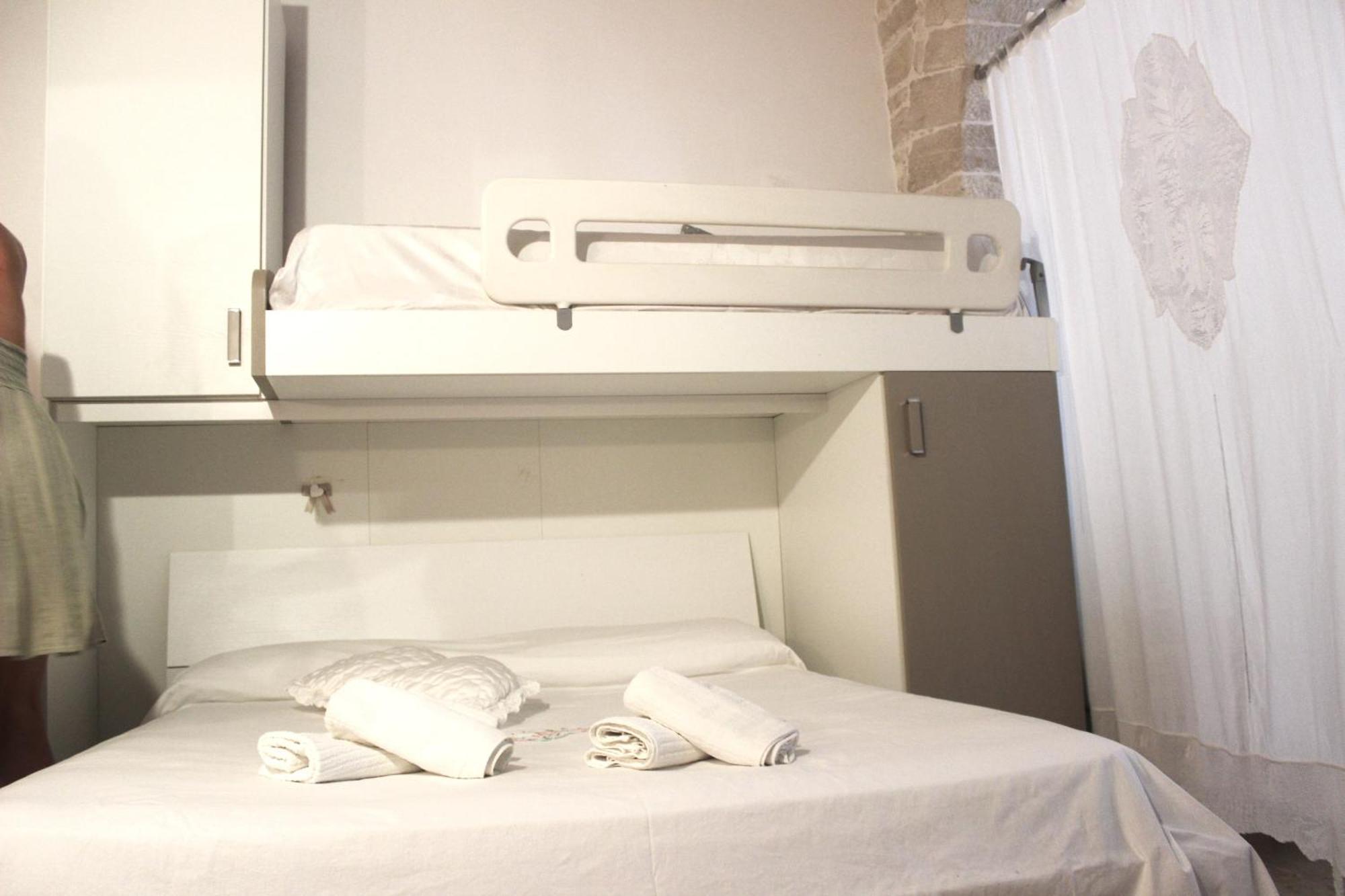 Hotel Rubini'S House à Giovinazzo Extérieur photo